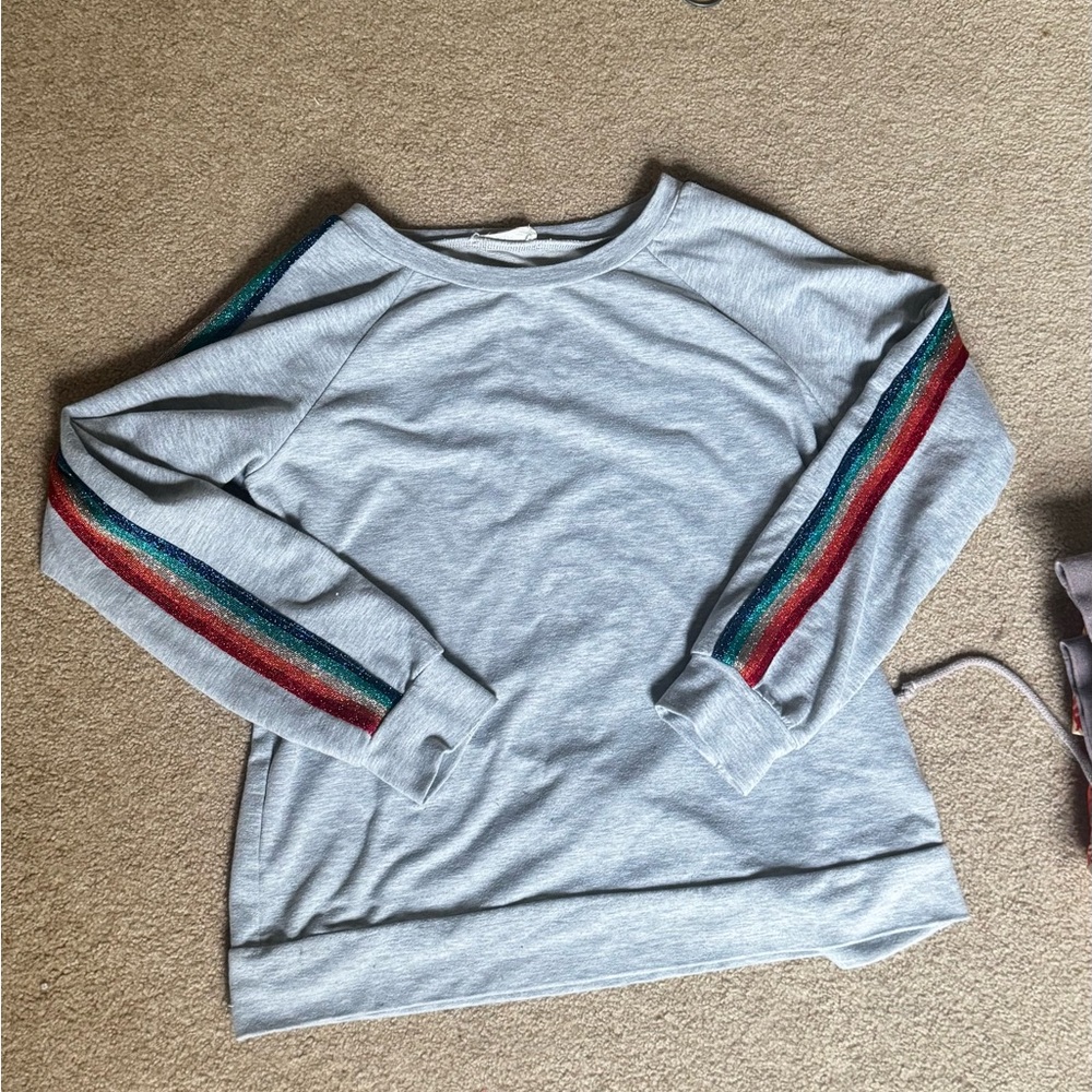 Anthropology / Entro grey crewneck